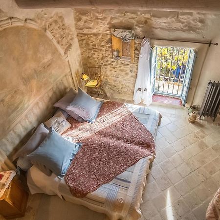 Chambre D'Hotes Au Coquin De Sort Везон ла Ромен Екстериор снимка